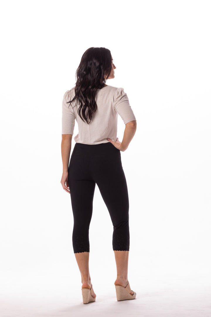 Teri Embroidered Hem Capri - INTROclothing