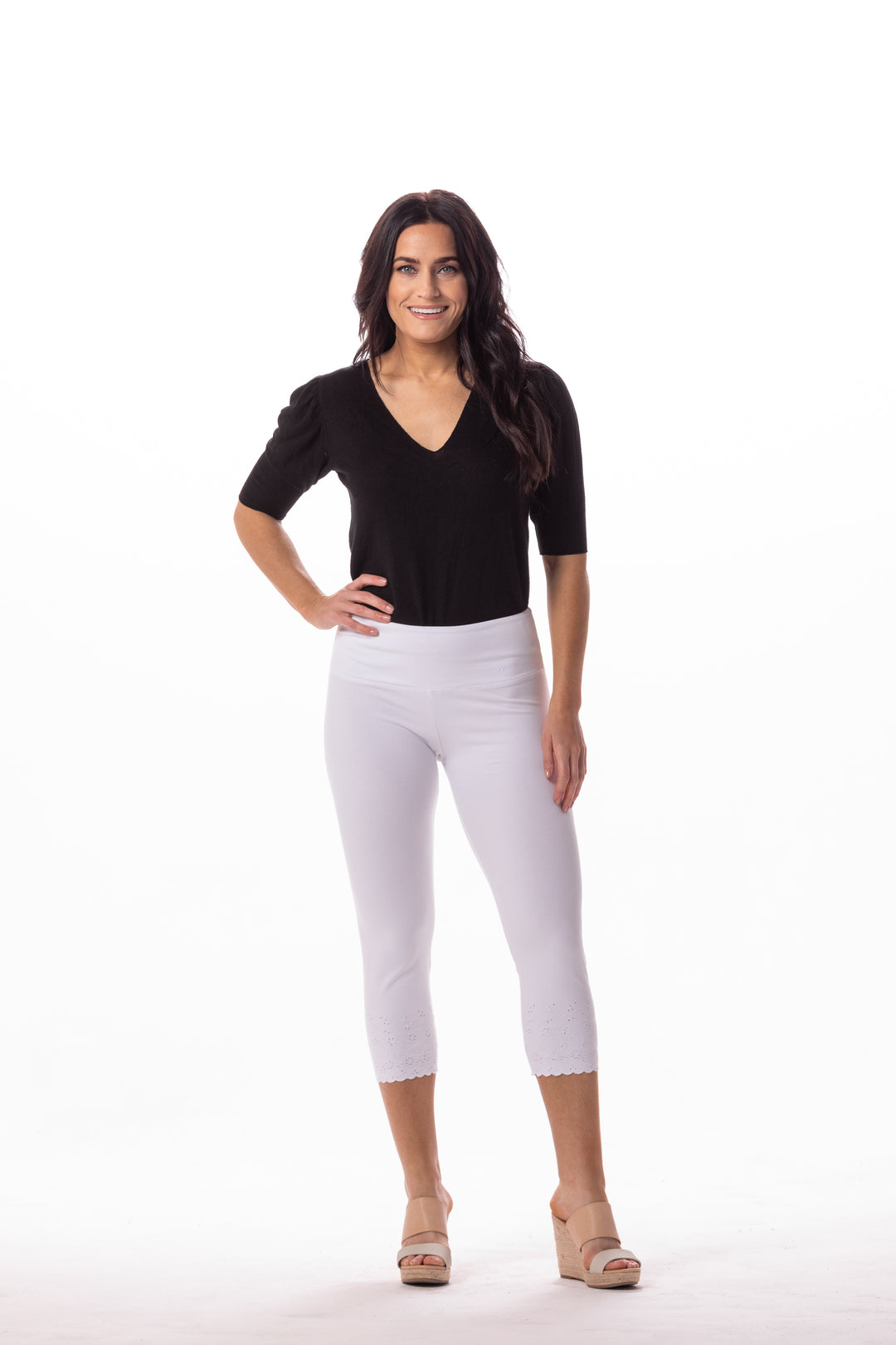Teri Embroidered Hem Capri - INTROclothing
