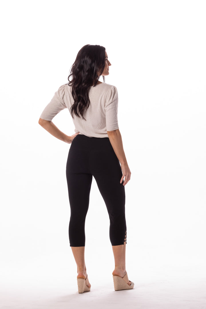 Teri Lattice Bead Hem Capri - INTROclothing