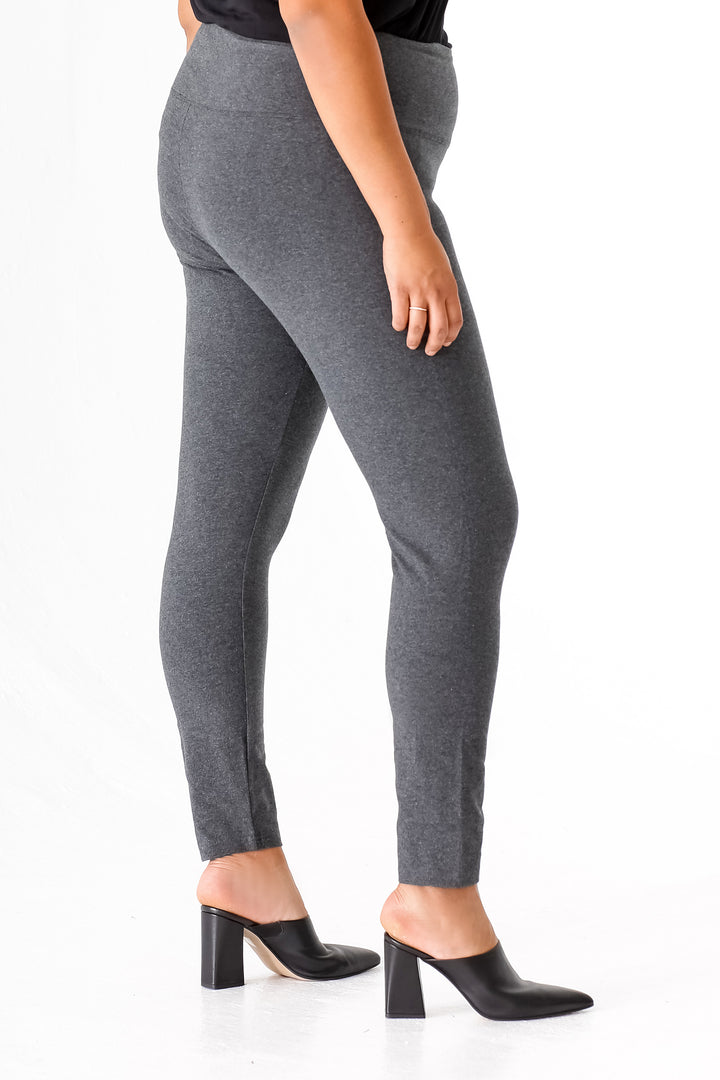 Love the Fit Leggings Curve - INTROclothing