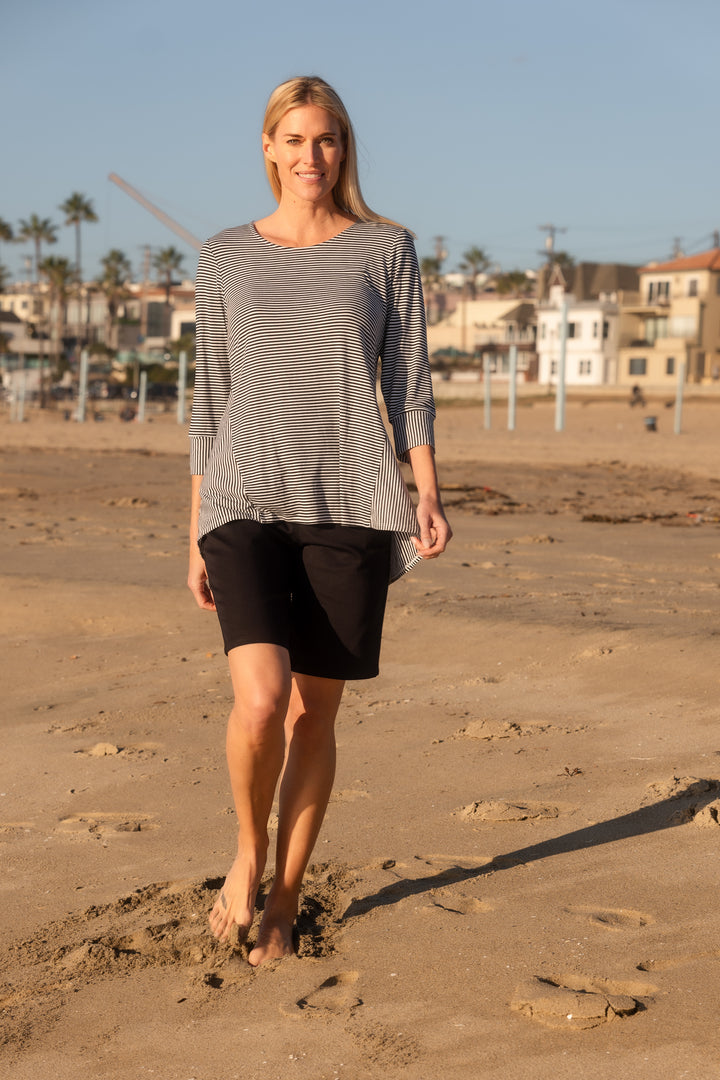 Striped High-Low Legging Tee