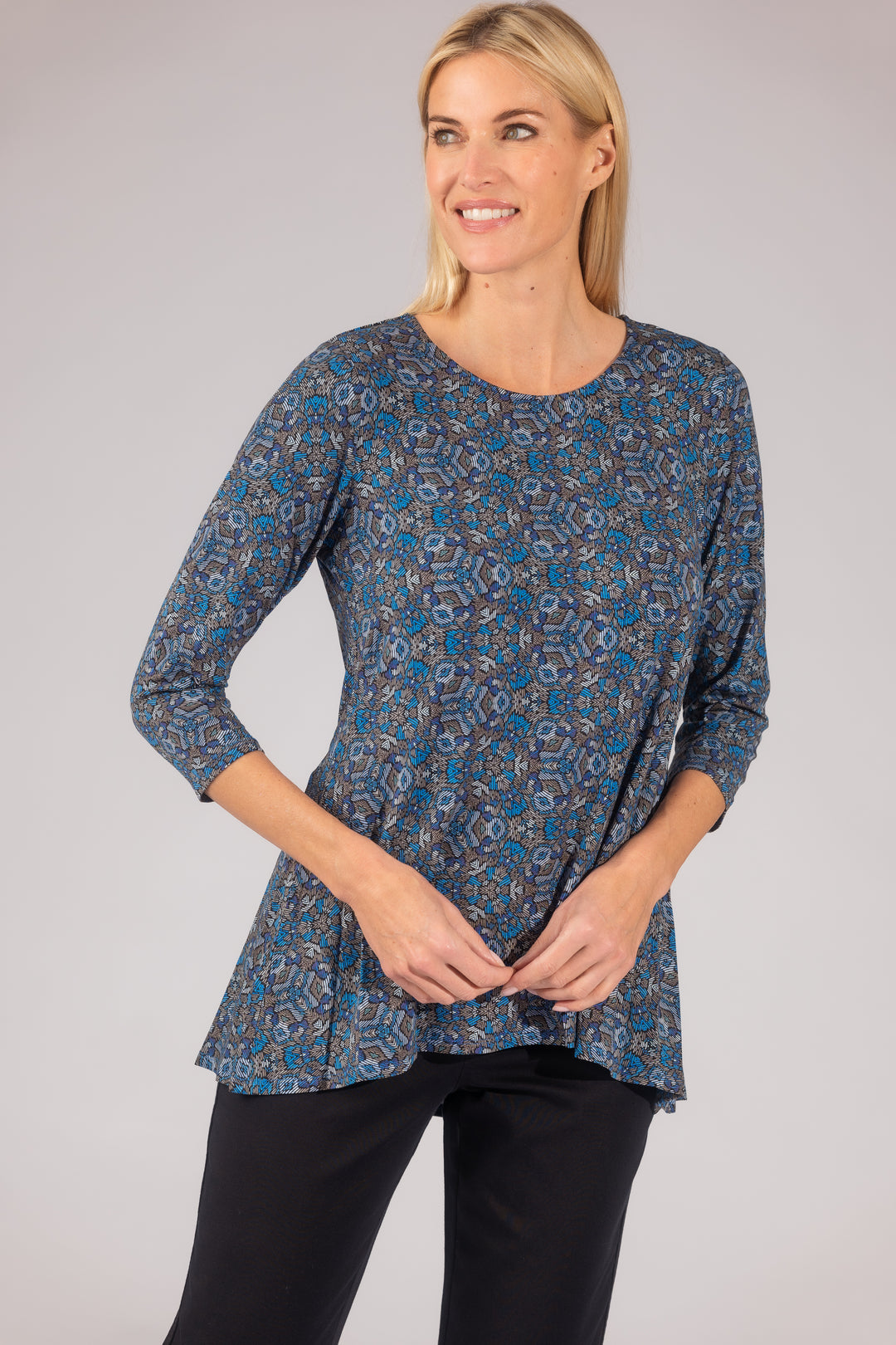 Printed Pleat Back High-Low Legging Tee