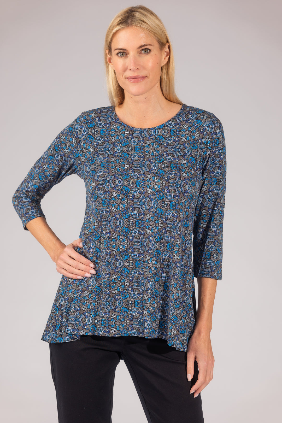 Printed Pleat Back High-Low Legging Tee