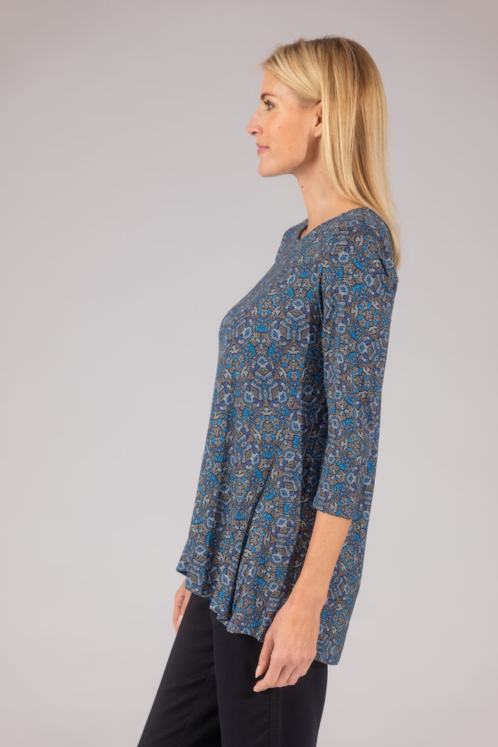 Printed Pleat Back High-Low Legging Tee