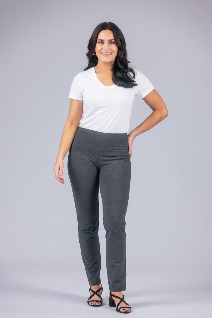 Teri Love the Fit Straight Leg Knit Tummy Control Pull-On Pants