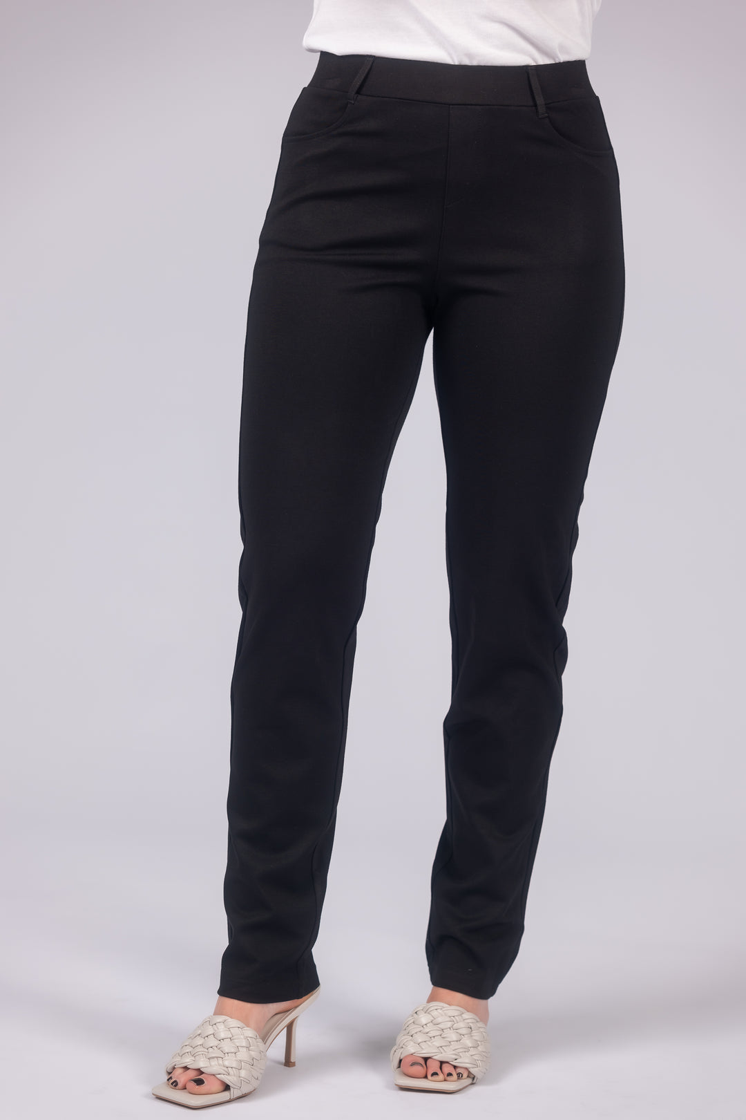 Stella Straight Legging
