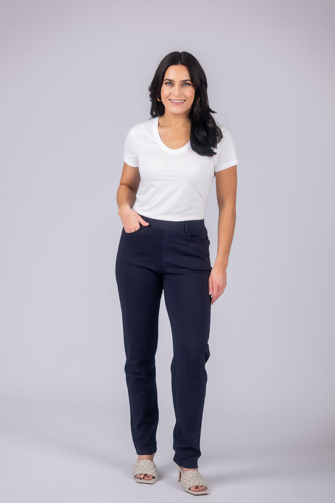 Stella Straight Legging