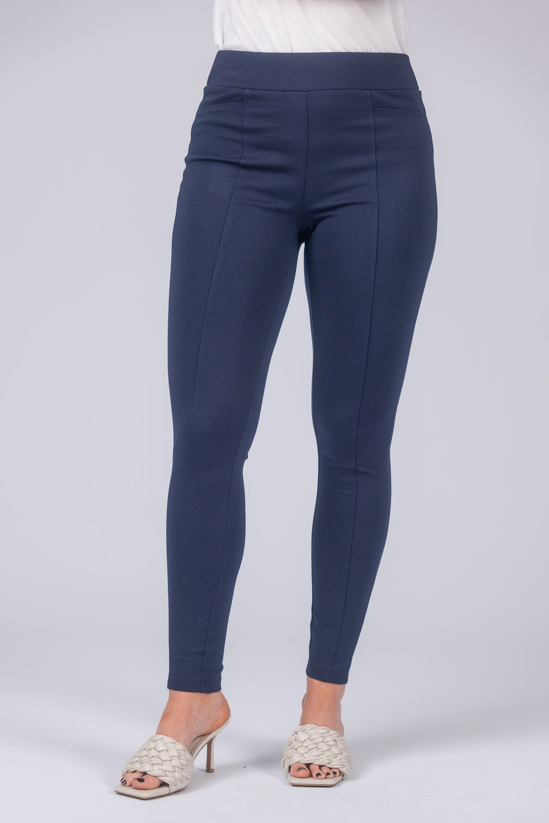 Bella Skinny Legging