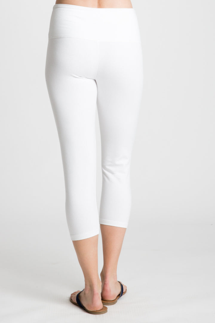 Love The Fit Capri Leggings - INTROclothing