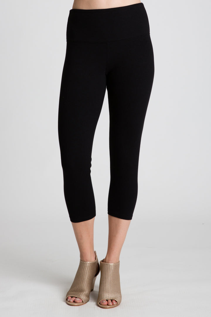 Love The Fit Capri Leggings - INTROclothing
